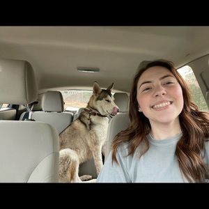 Meet your Posher, Hannah